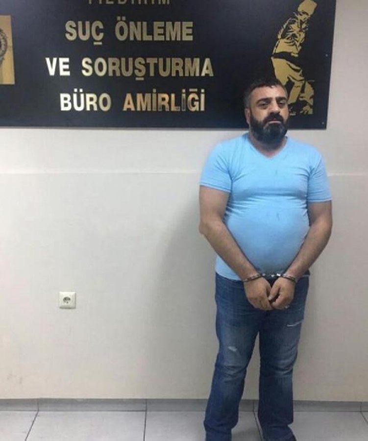 d Fransa’daki 'ihanet' cinayetinin sanığı mahkemeye çıktı