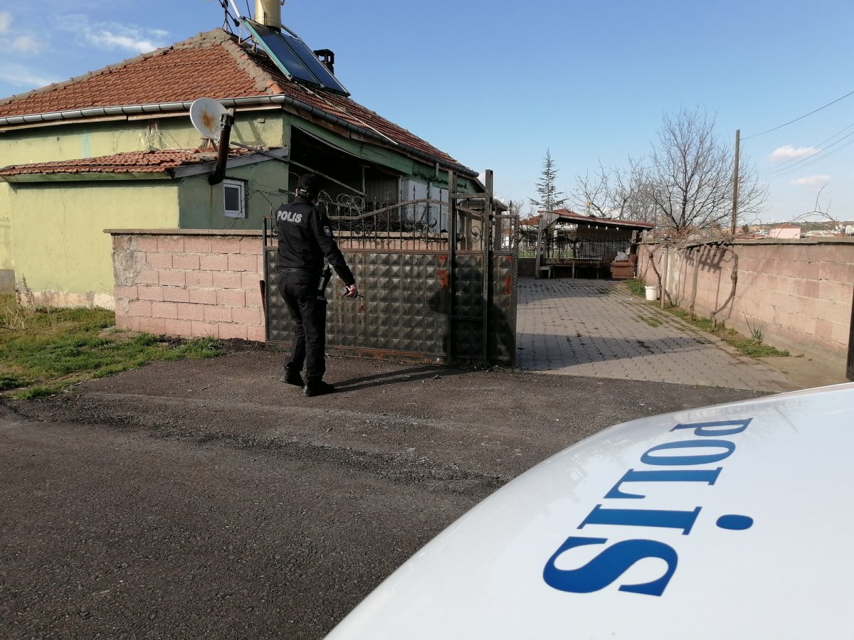 i Aksaray'da kardeşlerin bilgisayar kavgası: 2 yaralı