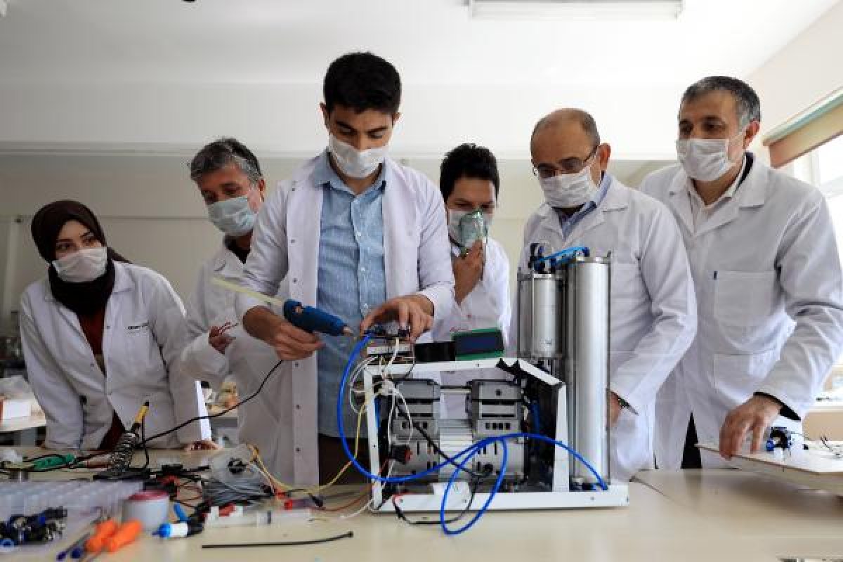 d Meslek lisesinden yarı fiyatına solunum cihazı