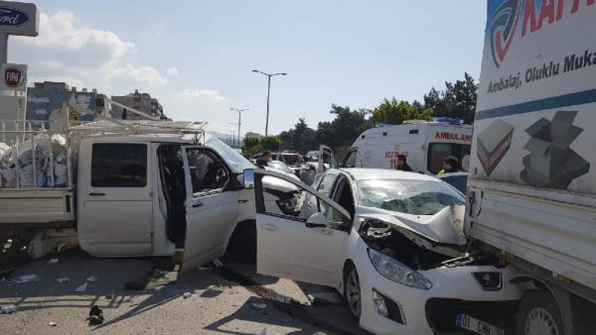 d Hatay'daki tır faciasında ölü sayısı 6'ya yükseldi