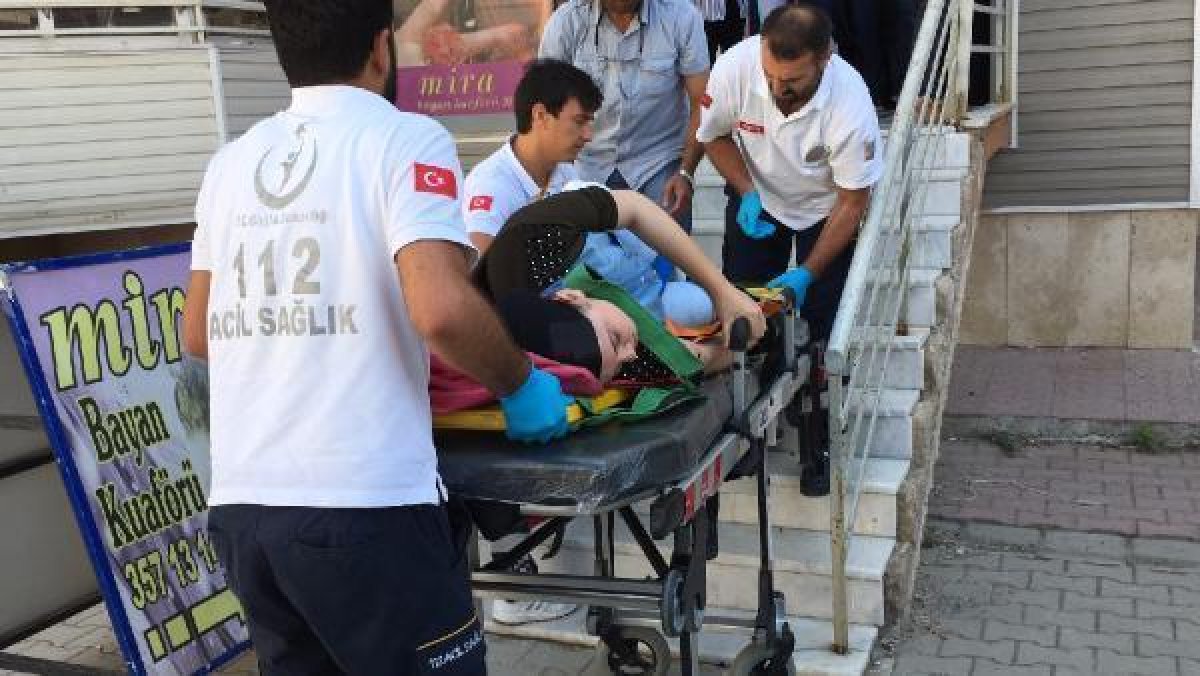 Eşini öldürüp, kızını yaralayan sanığa 38 yıl hapis