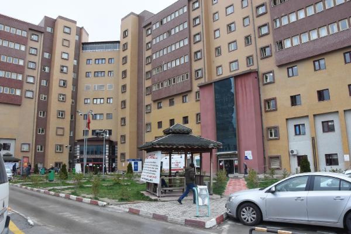 İdarecilere saldıran sağlık çalışanı ve eşi gözaltına alındı