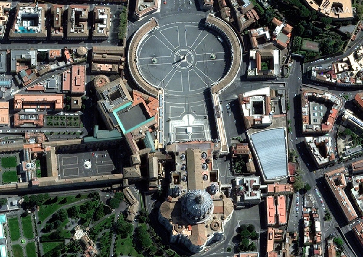 r Vatikan, Palmiye Pazarı kutlamalarında boş kaldı