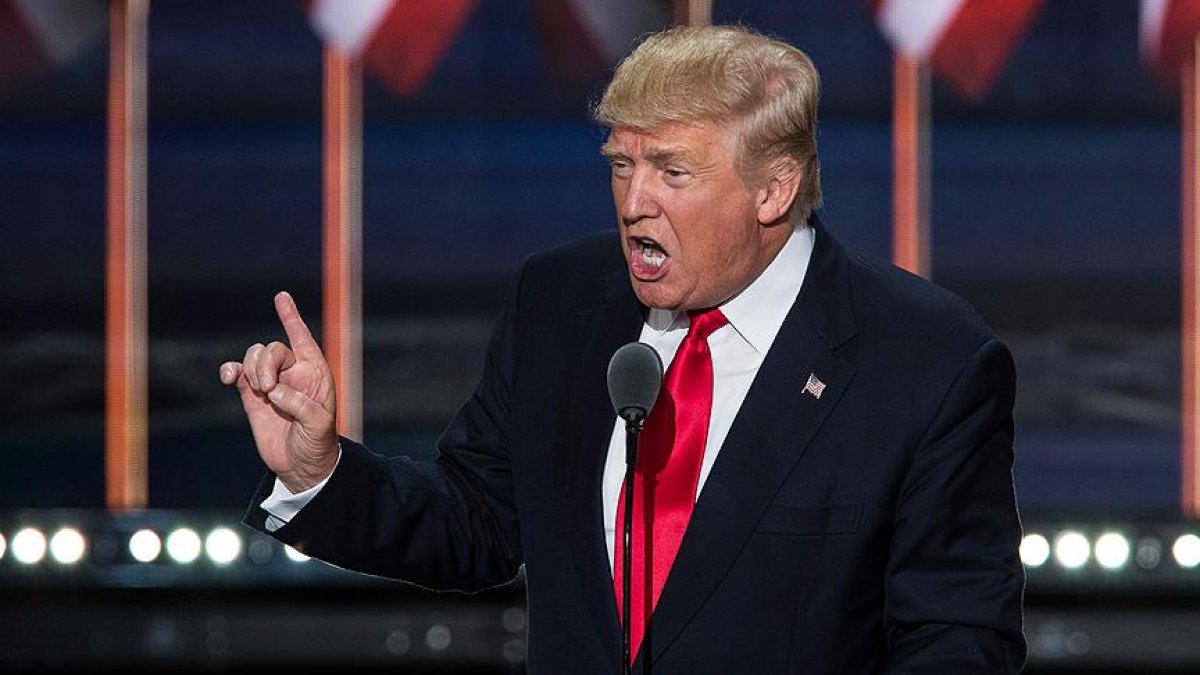 a Trump, DSÖ fonlarını askıya alacağını bildirdi