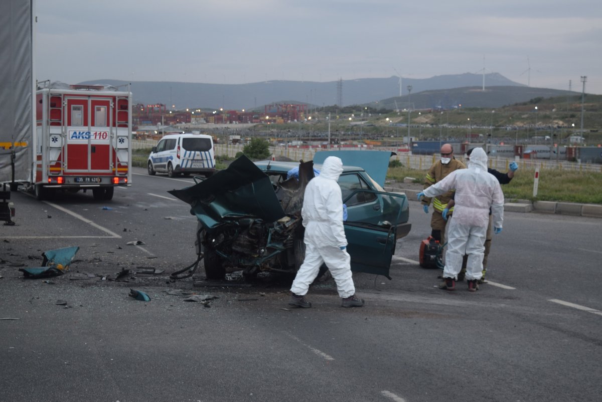 i İzmir'de trafik kazası: 1 ölü