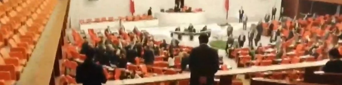 Meclis'te MHP ile HDP arasında gerilim