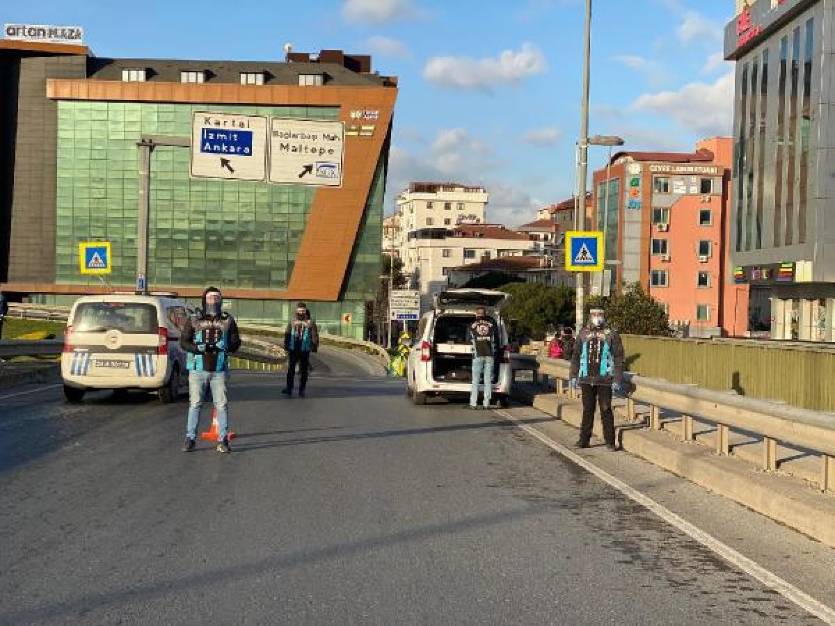 d Minibüse 19 yolcu alan şoför: Arabanın önüne atlıyorlar