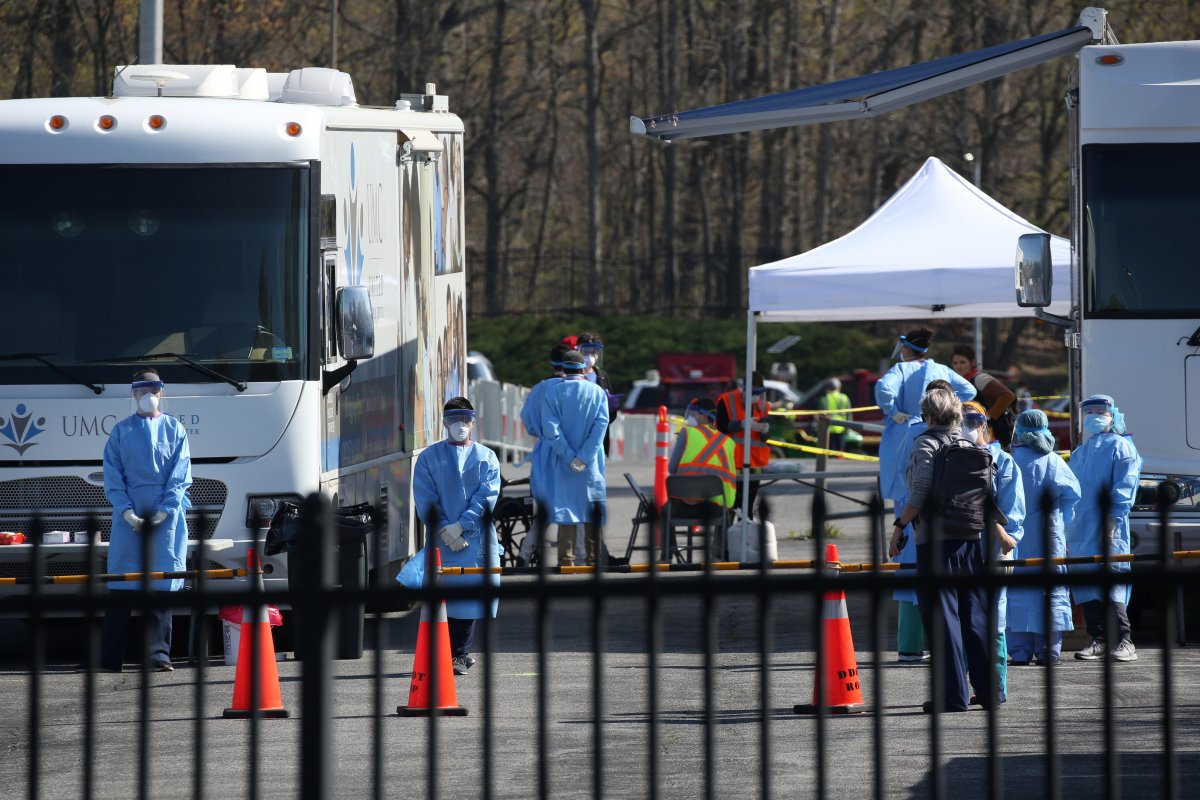 R Dünya genelinde korona vaka sayısı 1.5 milyonu aştı