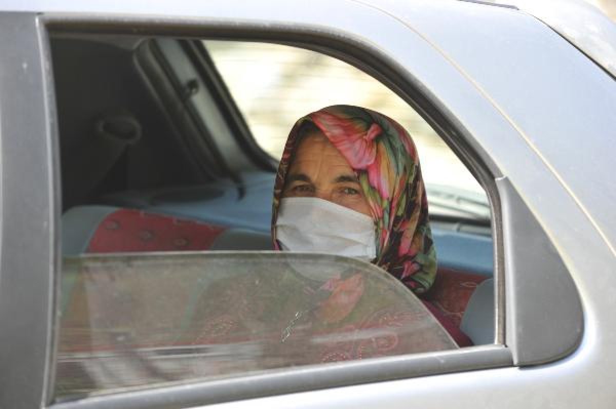 dha Koronavirüsü yenen kadın: İçim yanıyor, dışım donuyordu