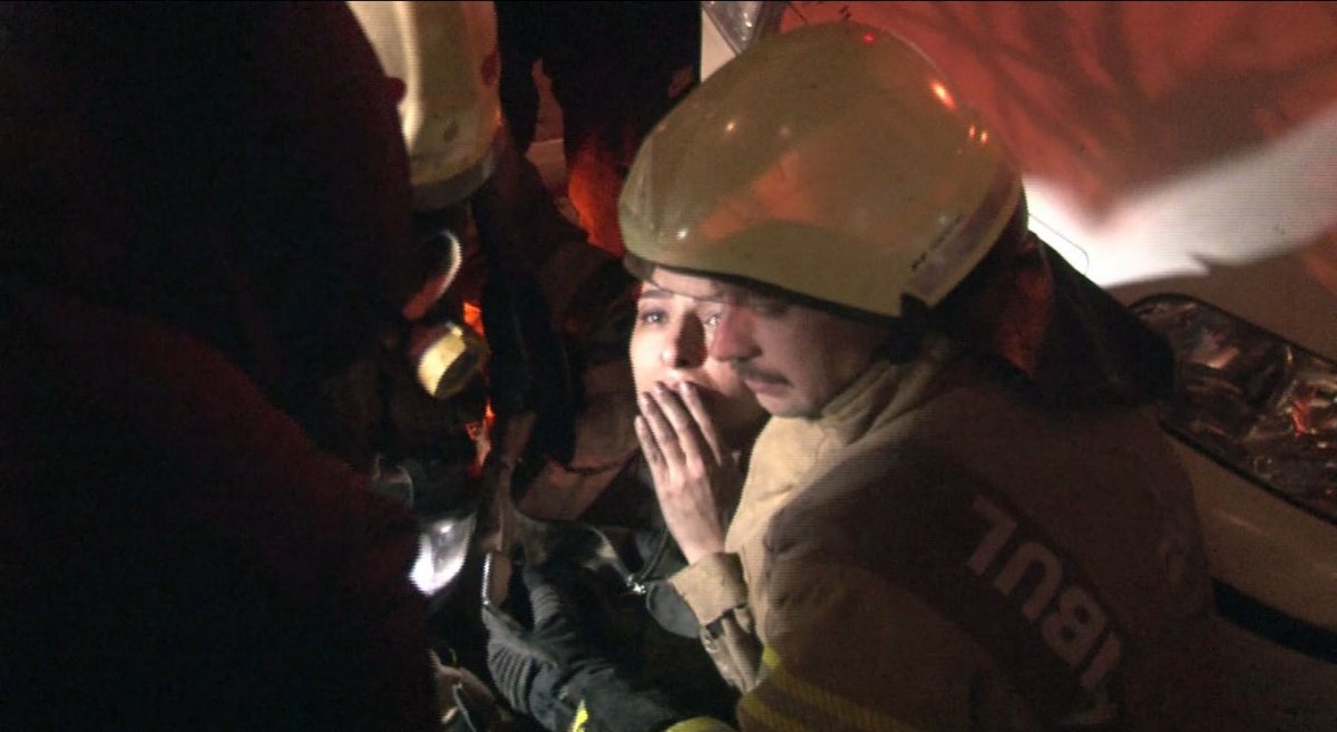 i Güngören'de bir dairede doğalgaz patlaması: 4 yaralı