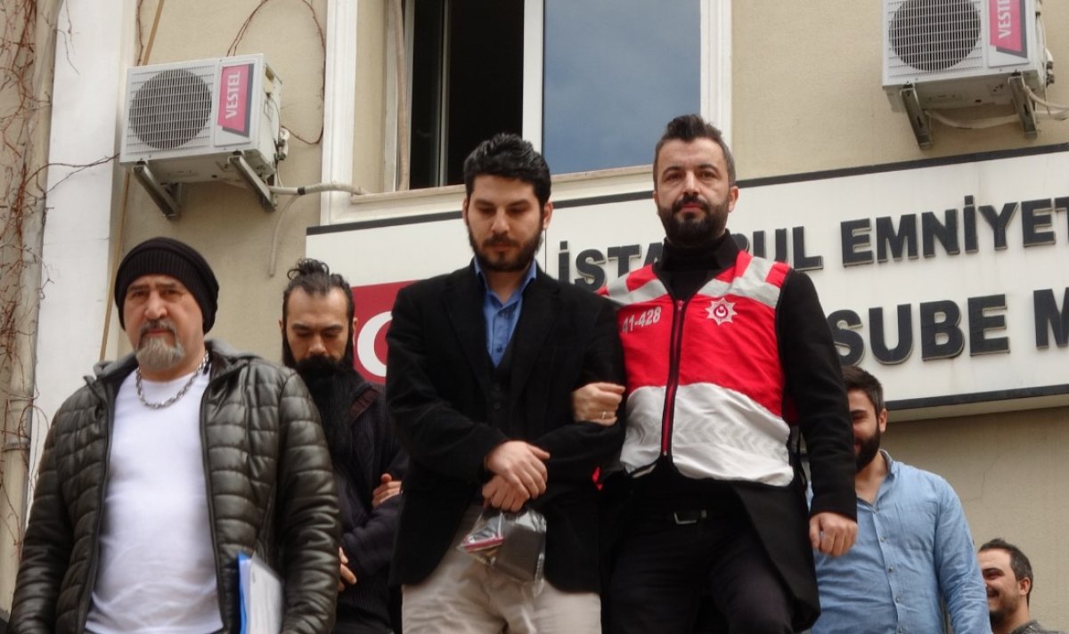 i Dolandırıcı kameraları görünce 'çekmeyin' dedi