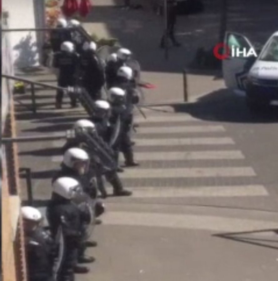 Belçika’da polisin çarptığı kişi öldü