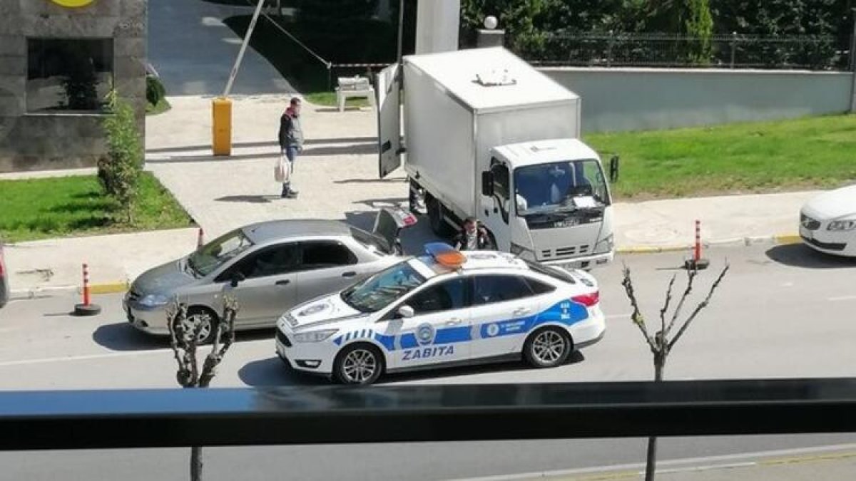 CHP’li belediyeler Sözcü’yü bedava dağıtıyor