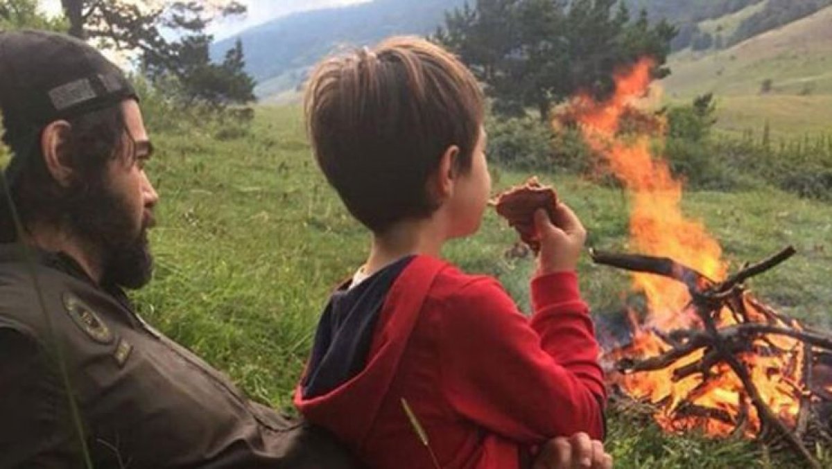 Uğur Pektaş: Cümleler hep sevememekten