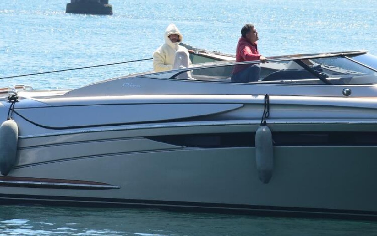 Nusret Gökçe teknesiyle Boğaz turu yaptı