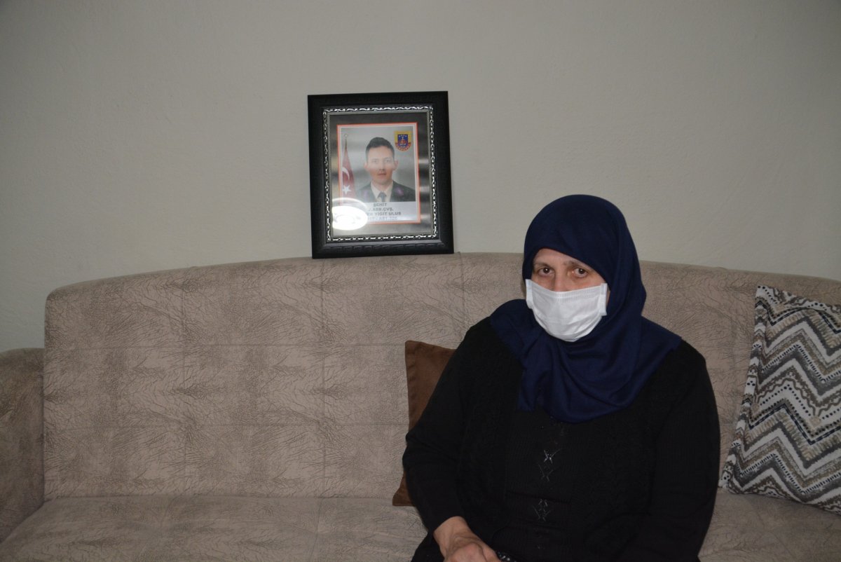 Soylu'yu ağlatan şehit babası: Bakanımızın arkasındayız