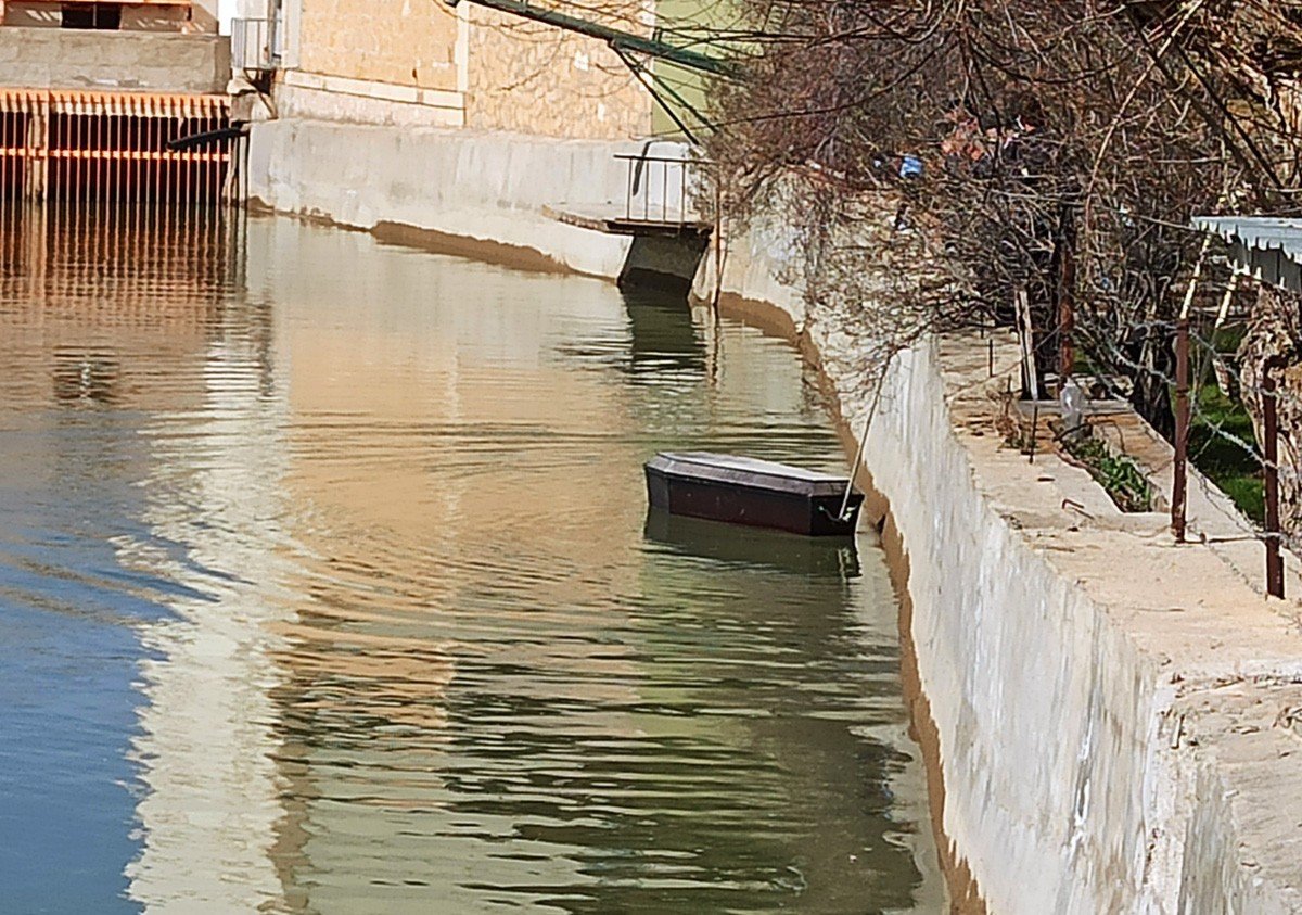 Çoruh Nehri'nde yüzen tabutlar şaşkına çevirdi