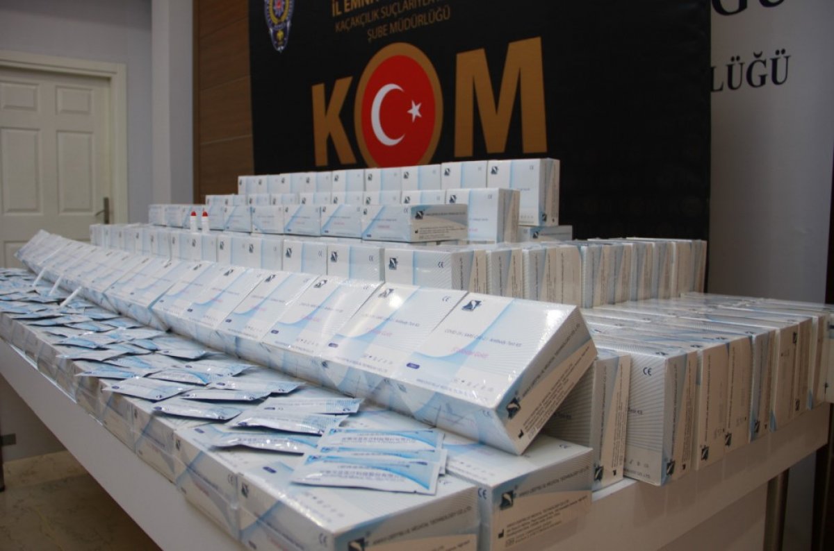 İstanbul'da 5 bin 575 adet test kiti ele geçirildi