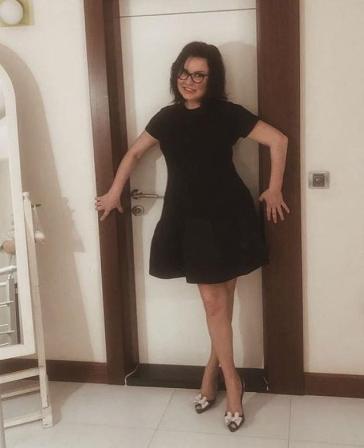 Deniz Seki, karantinada saç rengini değiştirdi