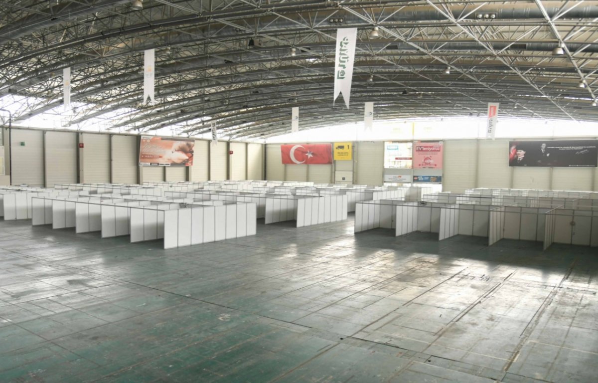 Kemal Kılıçdaroğlu, Adana'daki sahra hastanesini savundu