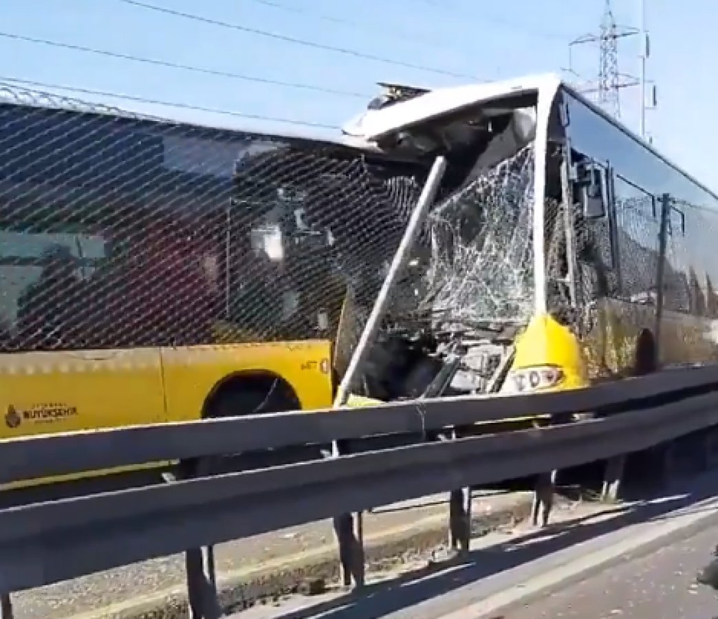 İBB'den metrobüs kazası açıklaması: Şoför bayıldı