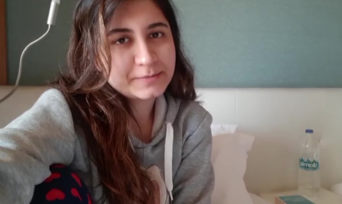 Eve gidemeyen sağlıkçılar, ailelerine seslendi