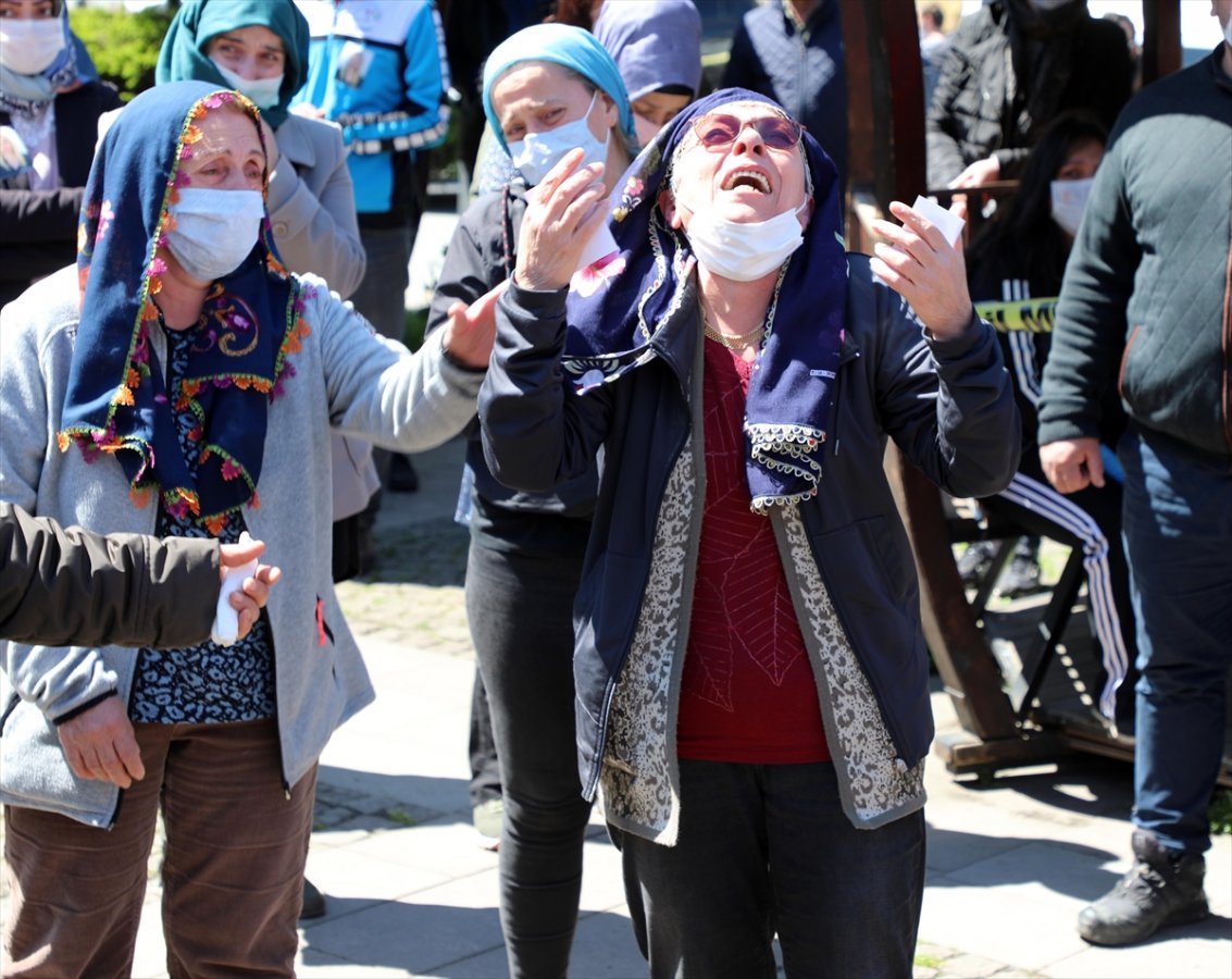 a Rize'de öldürülen Gamze Pala defnedildi