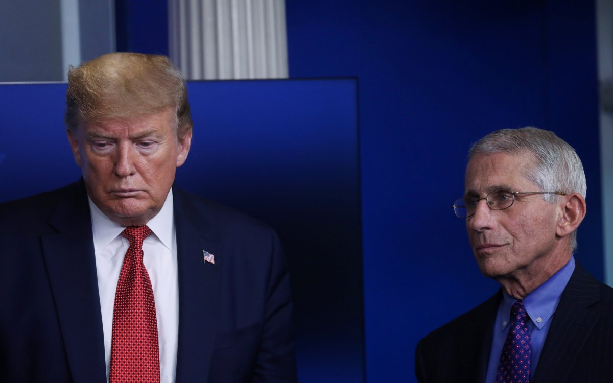 r Trump: Koronavirüs önlemlerini üç aşamada gevşeteceğiz