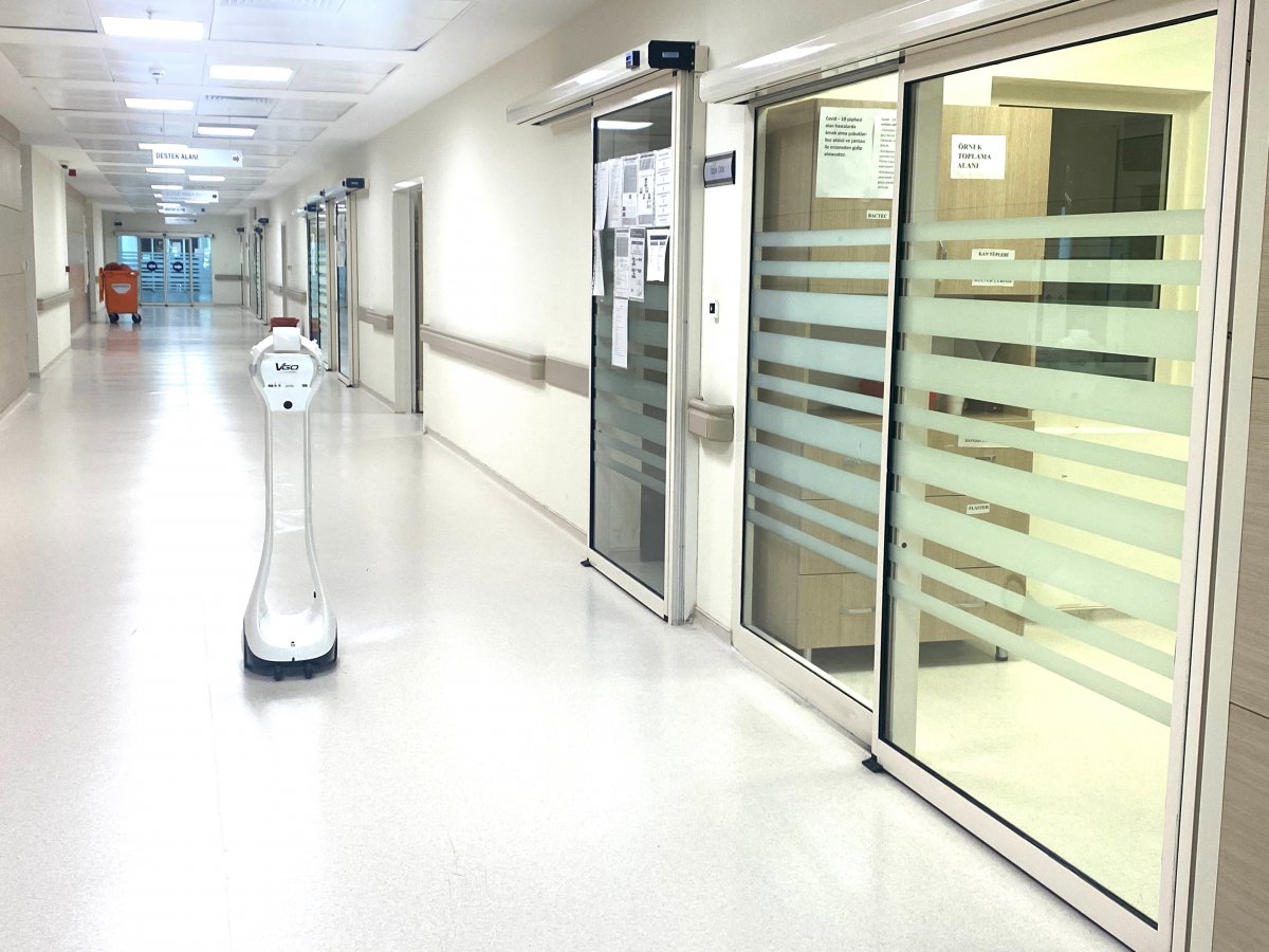 i Koronalı hastalar bu robotla kontrol ediliyor