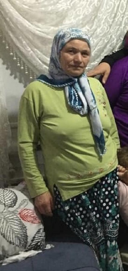 d Ağabeyini ve yeğenini öldürdü, yengesini yaraladı