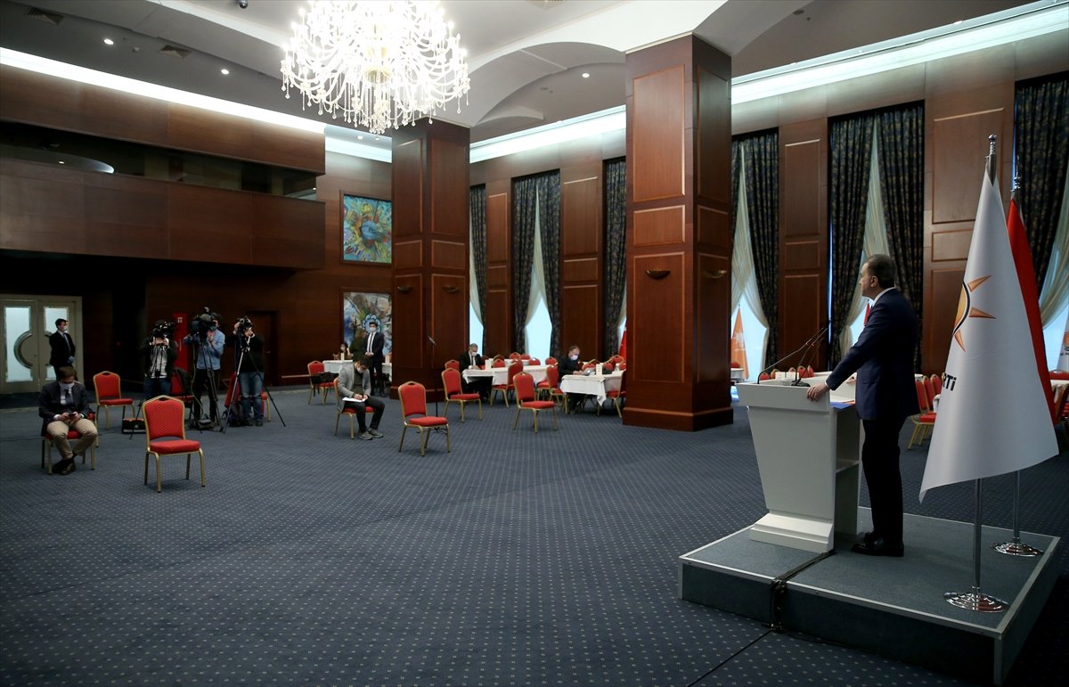 Ömer Çelik: Salgına en hazırlıklı yakalanan ülkeyiz