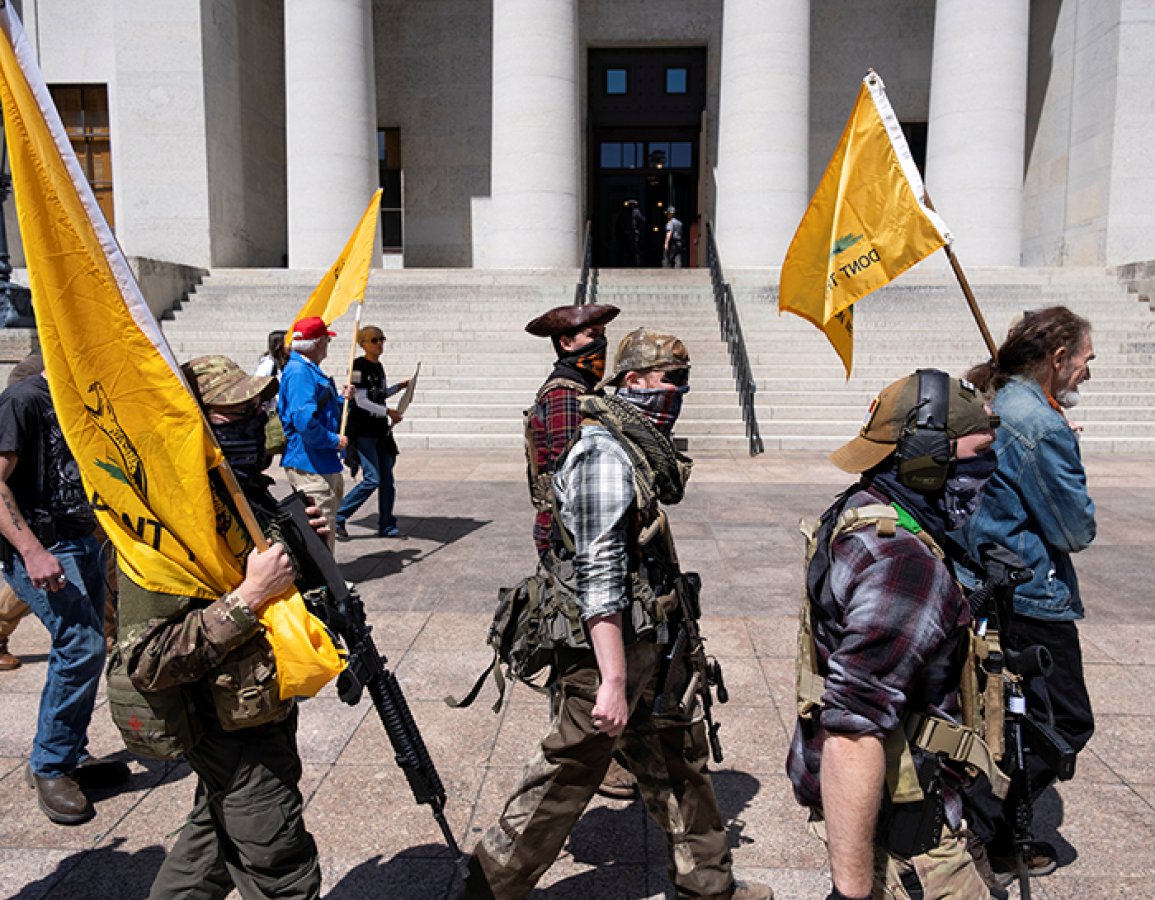 r ABD'de silahlı karantina protestosu