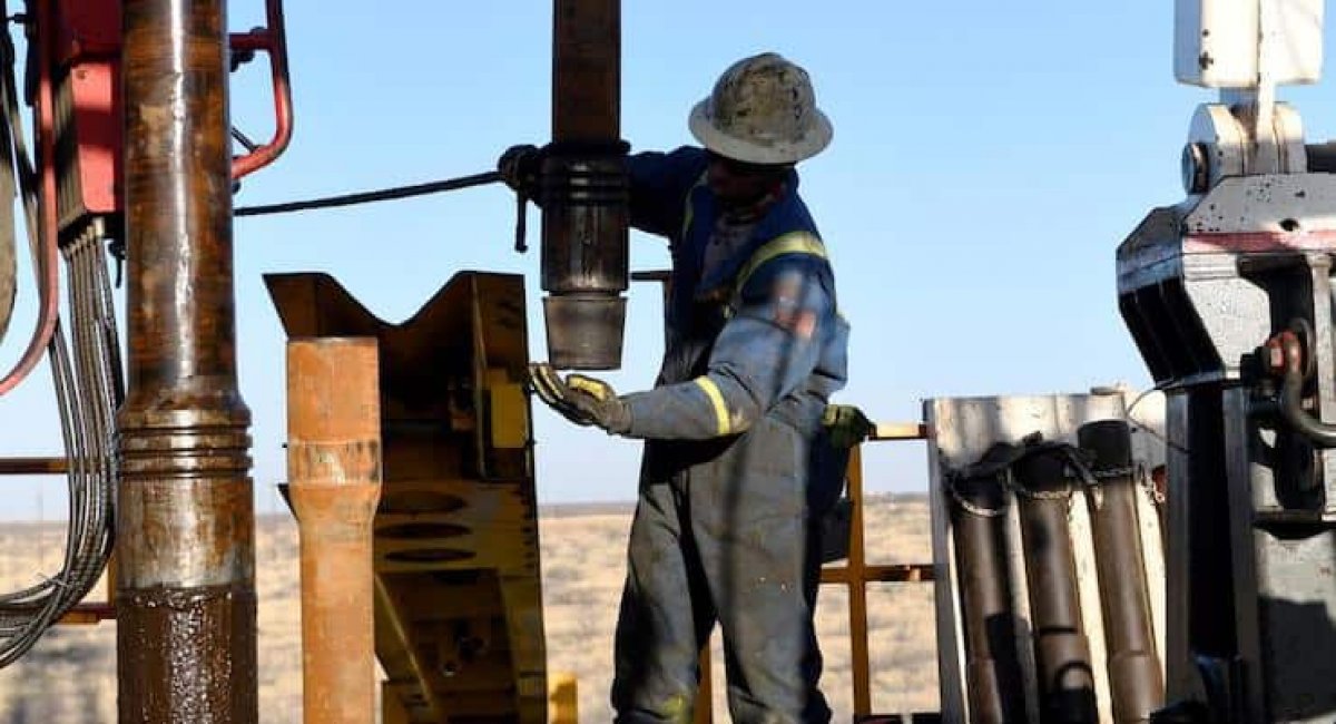 Brent petrolün varil fiyatı 21 yılın en düşüğüne indi