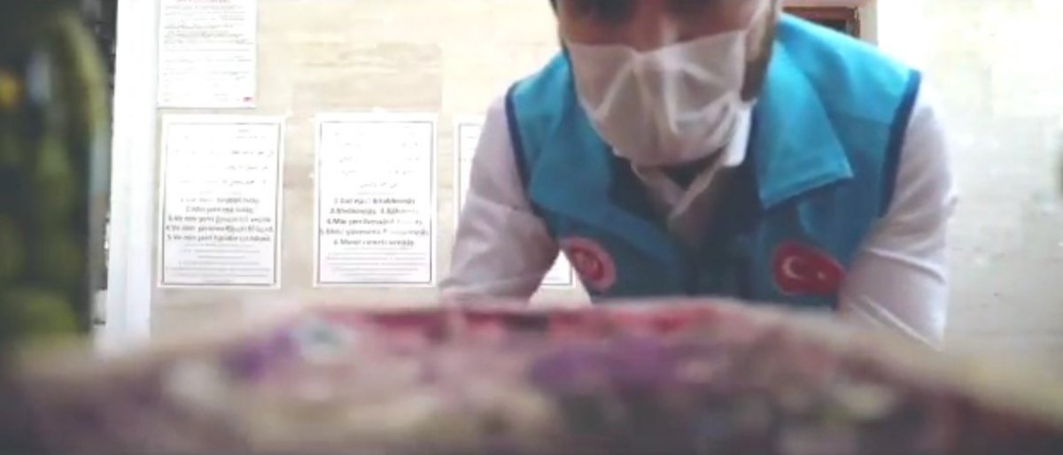 İstanbul'daki cami hayır için açıldı