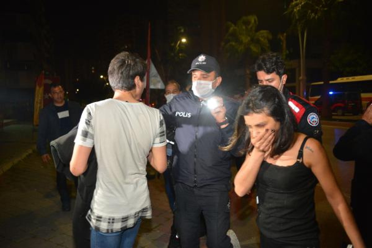 d Adana'da sokakta yakalanan genç kaçırıldığını iddia etti