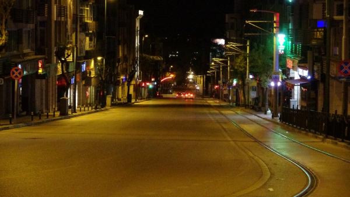 4 günlük sokağa çıkma yasağı başladı