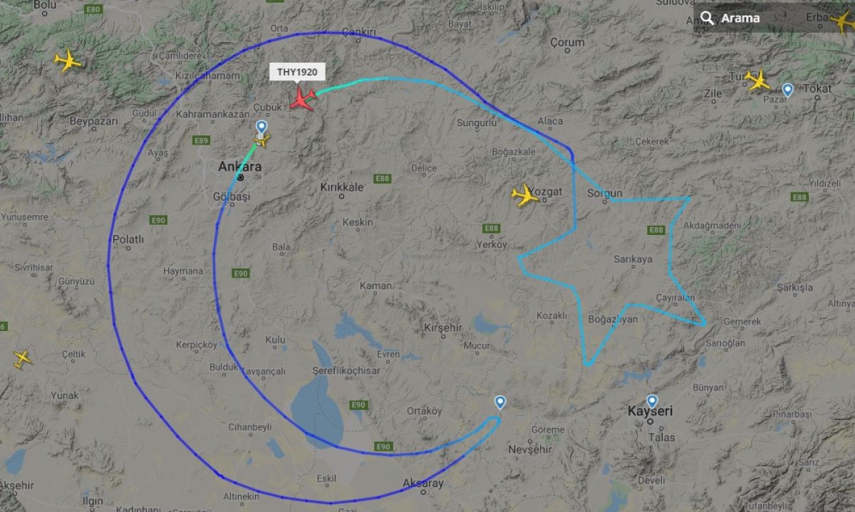 Türk Hava Yolları, dünyanın en büyük bayrağını açtı