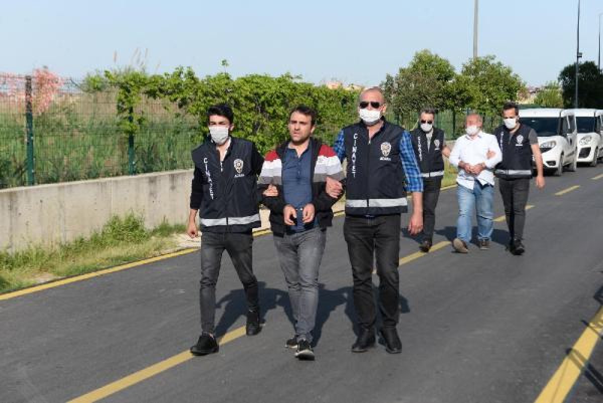 d Barışmak için gelen kayınbiraderini öldürdü