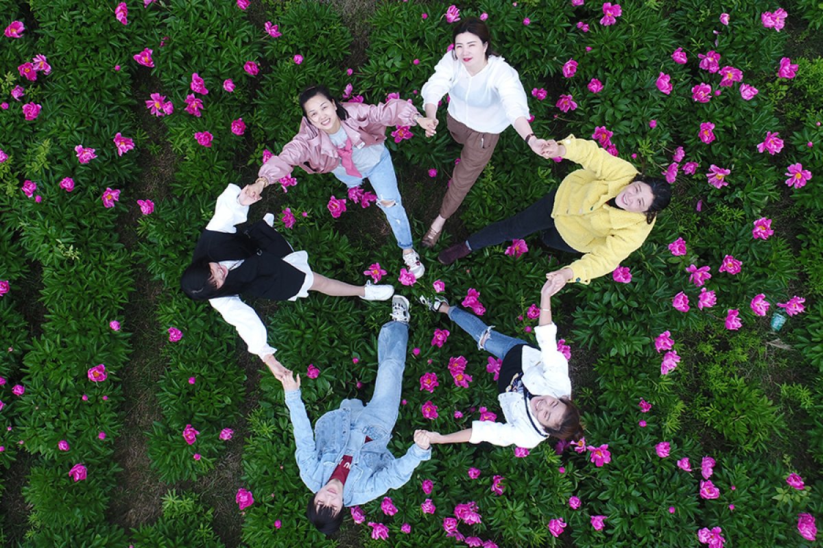 Çin basınından virüsten kurtulduk mesajı