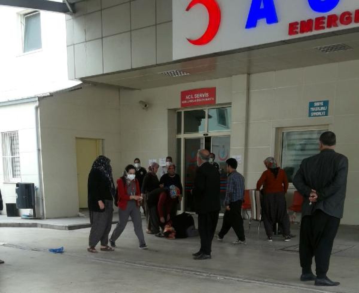 12 yaşındaki Emre babasının traktörü ile kaza yaptı