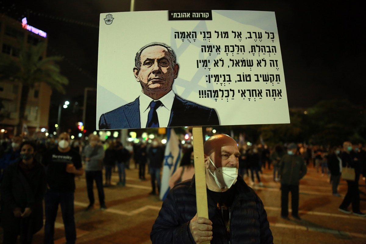 a İsrail'de Netanyahu protestosu