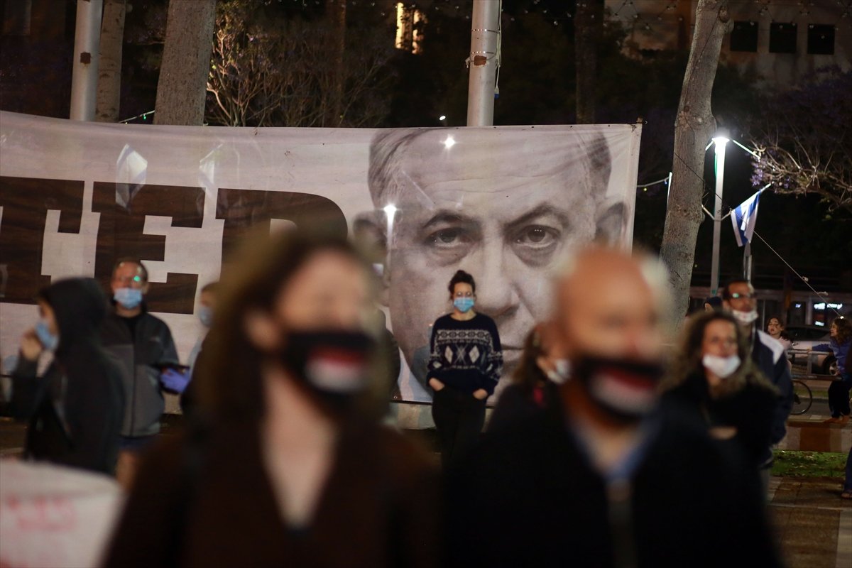 a İsrail'de Netanyahu protestosu
