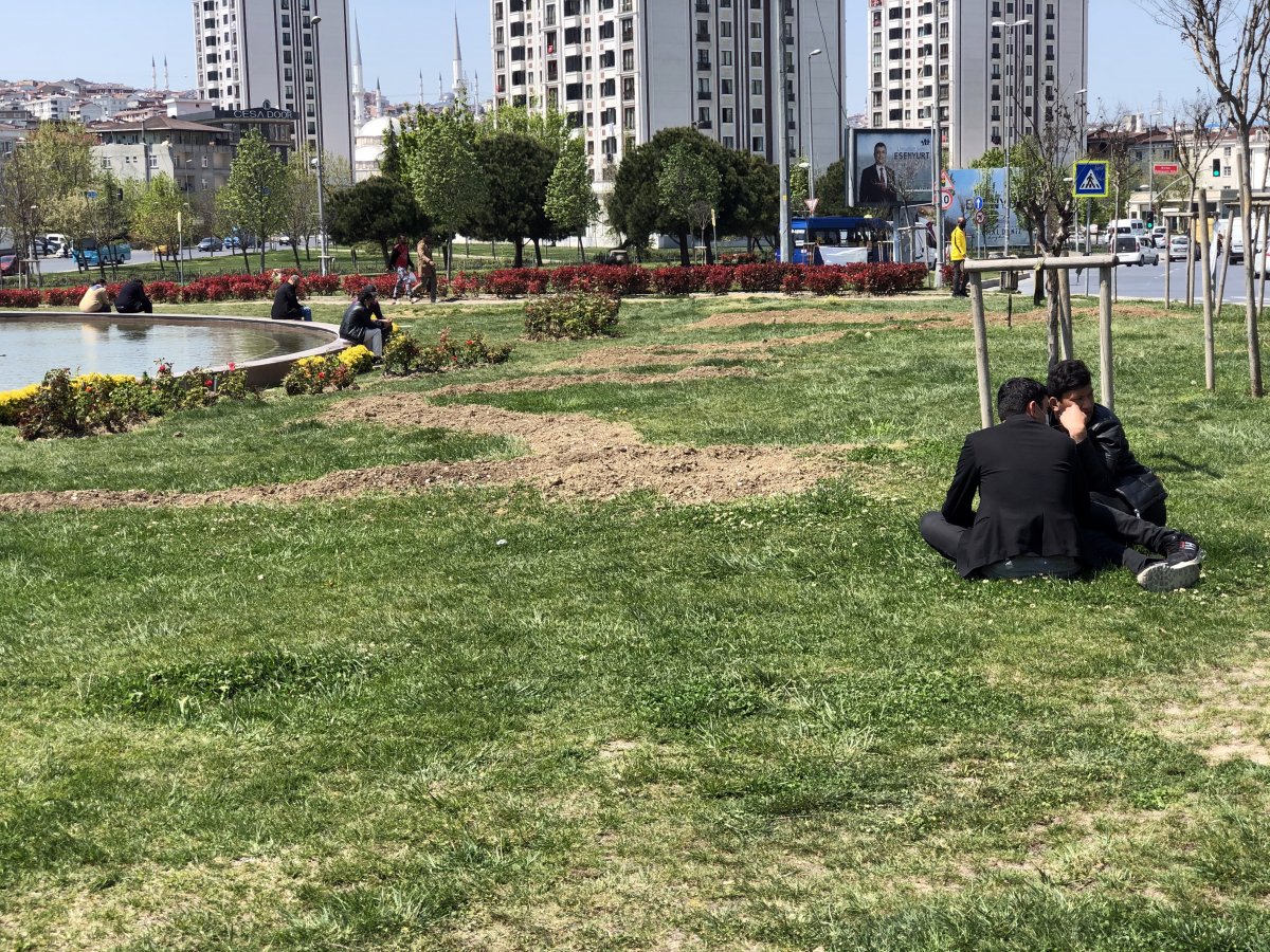 i Yeşil alanlara korunmasız çıkan vatandaştan ilginç diyalog