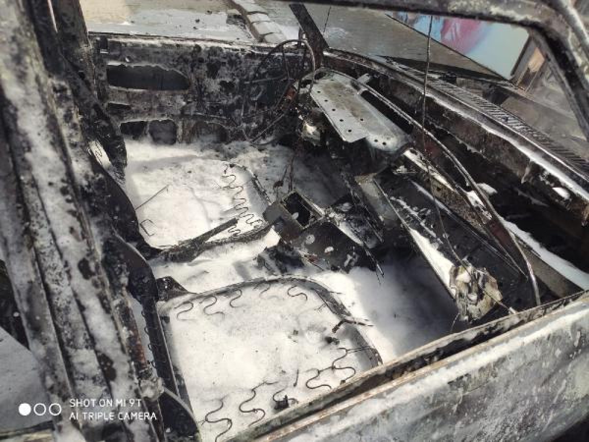 3 yaşındaki çocuk yanan araçtan son anda kurtarıldı