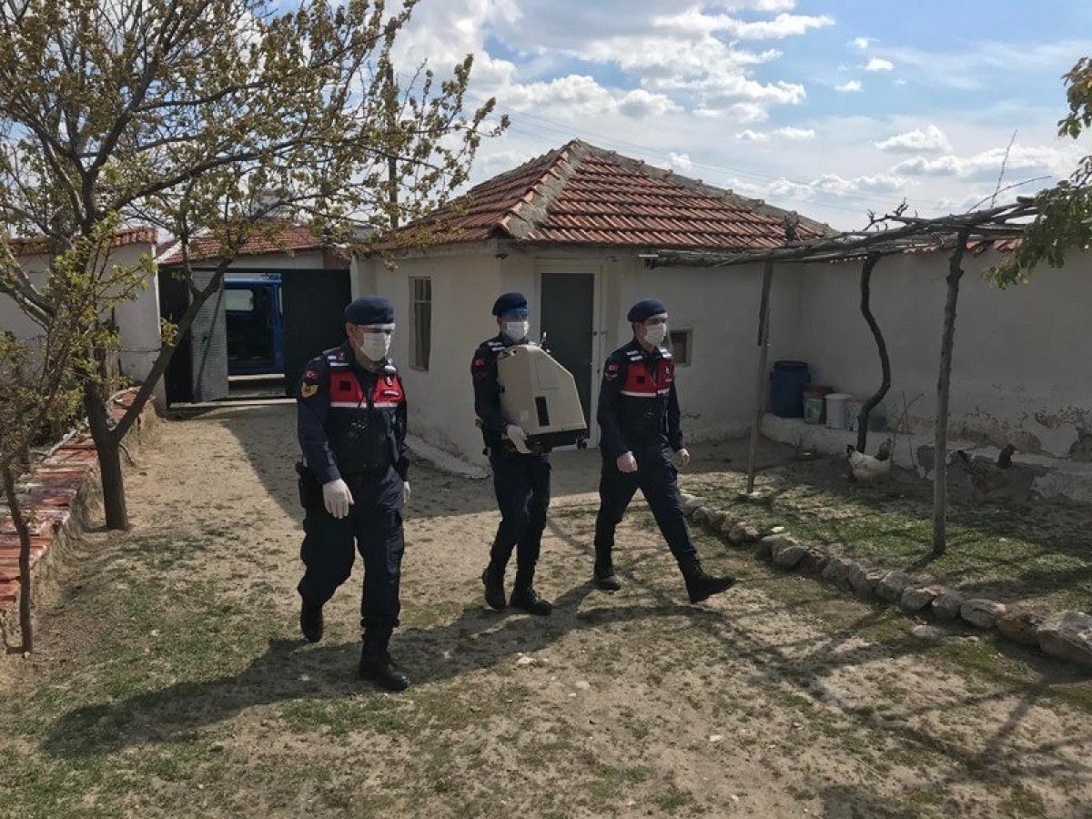 Solunum cihazı arızalandı, yardımına jandarma yetişti