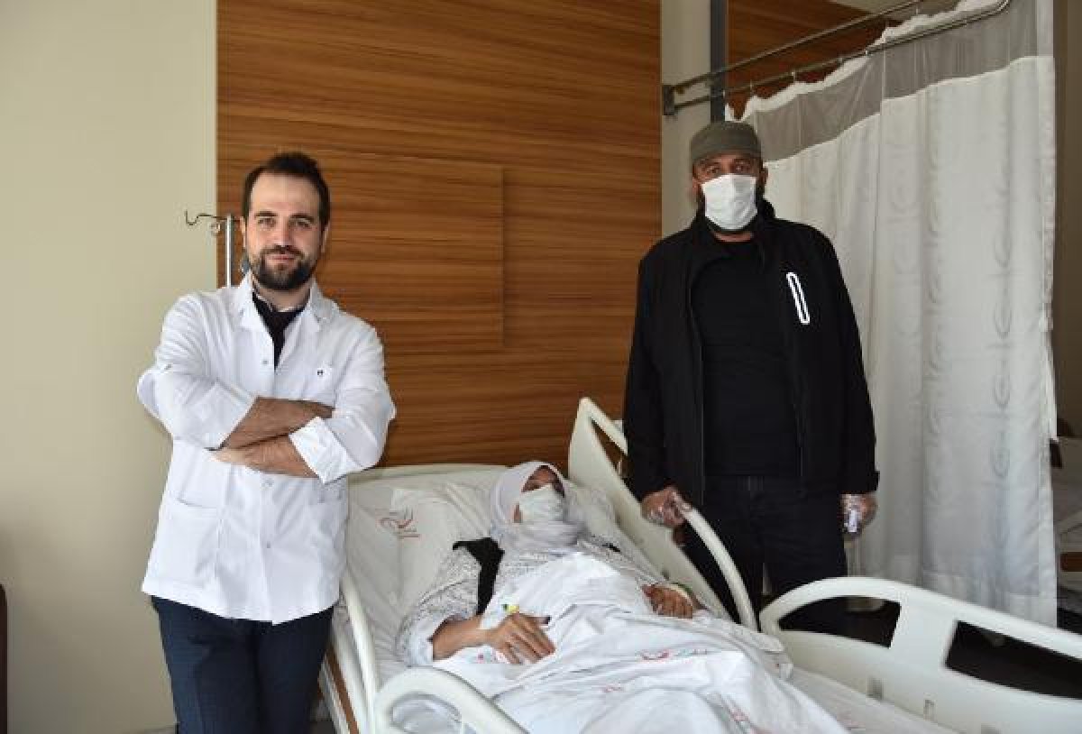 Karın ağrısıyla gittiği hastanede kitleden kurtuldu