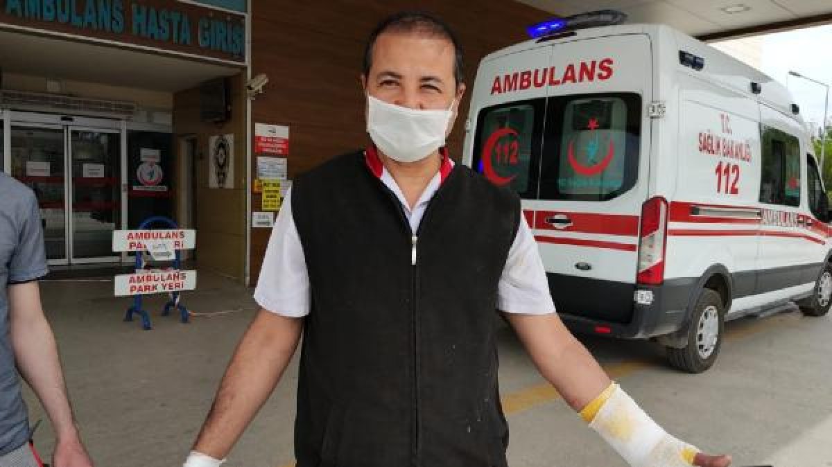 3 yaşındaki çocuk yanan araçtan son anda kurtarıldı