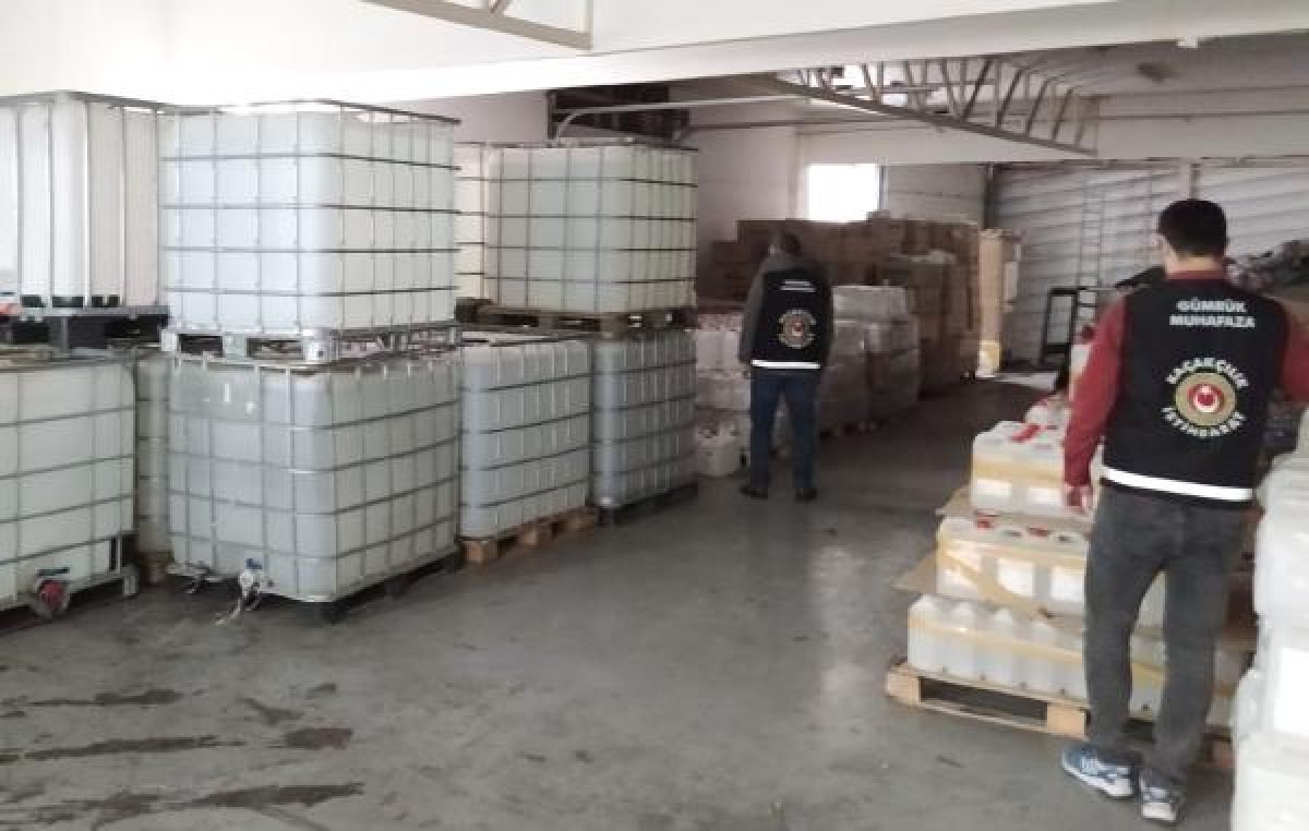 Gümrük ekiplerinden İzmir ve Edirne'de operasyon