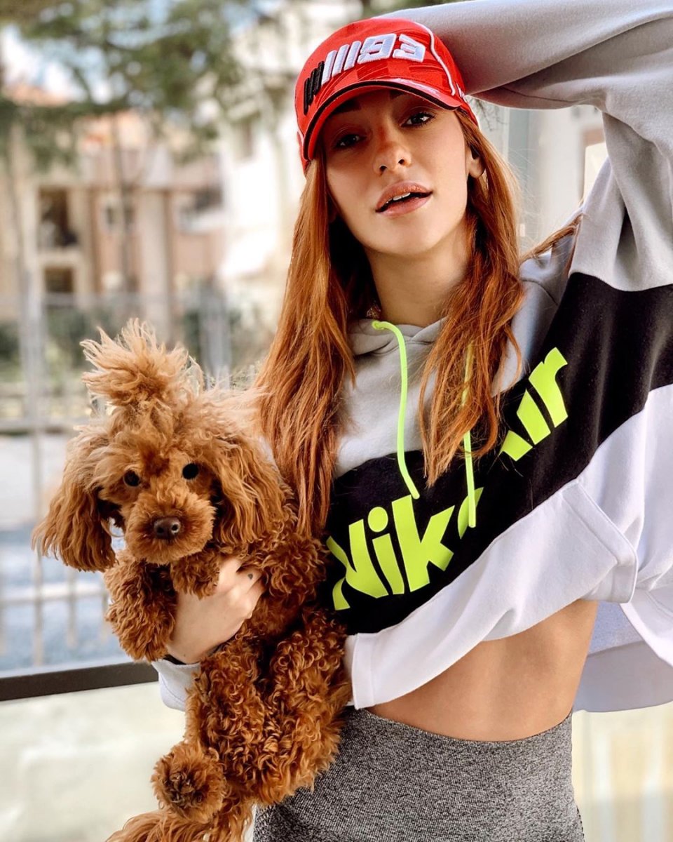 Hakan Sabancı ile Alya aşkı belgelendi