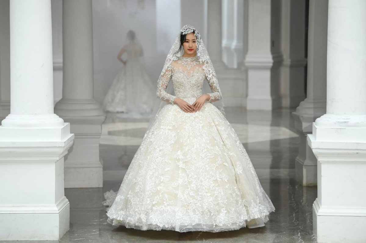 r Korona sonrası Çin’de moda haftası